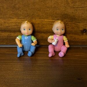 Fisher-Price loving family playskool Twin Baby Dolls - Blue and Pink